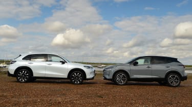 Honda ZR-V and Nissan Qashqai - face-to-face static